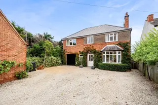 Farndon NOTTINGHAMSHIRE (AR8794) *Offer Accepted