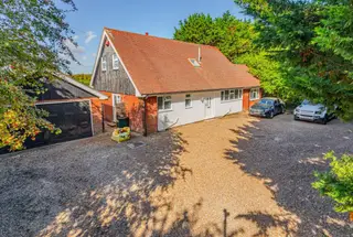 Richborough Road, Richborough, Sandwich, Kent, CT13