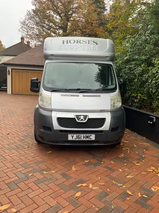 2011 Equitrek 4 Ton with low mileage