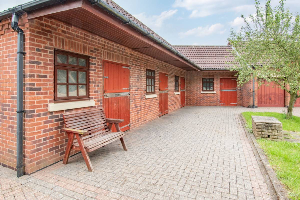 Property for Sale Silkstone, Knaith Hill