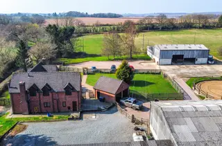 Advert photo