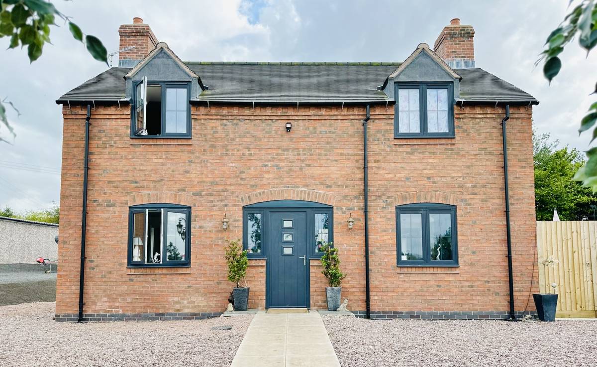 Property for Sale Cheadle STAFFORDSHIRE (AR8126)