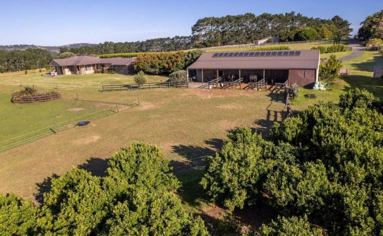 31 Stables Property for Sale | Would you like to convert your stables into houses ...