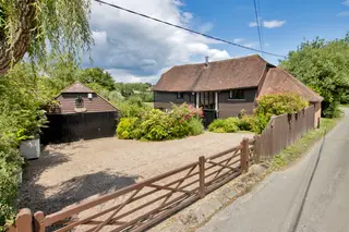 Beautiful Barn Conversion Near Goudhurst