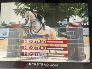 Advert photo