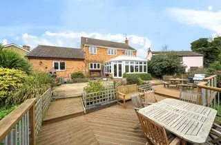 Advert photo
