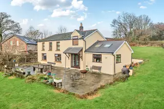  Aberdare, RHONDDA CYNON TAF EO8532