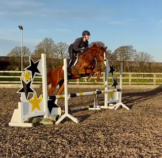 Top class young riders / Ladies jumping horse