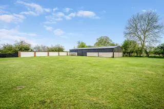 Advert photo