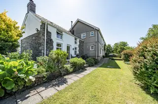 Garnswllt CARMARTHENSHIRE (EO8353) Under Offer