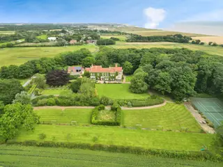  MAGNIFICENT HISTORIC RESIDENCE IN EAST YORKSHIRE