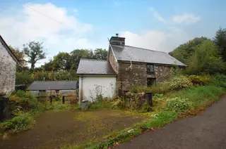 Llangadog CARMARTHENSHIRE (LFJ7997)