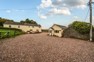 Garnant CARMARTHENSHIRE (EO7672)